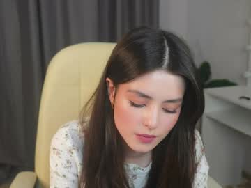 webcam girl lucky_forme today image #4075329