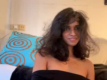 webcam girl mriea_ today image #9979
