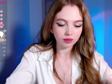 webcam girl small_blondee today image #3196684