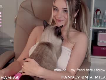 webcam girl mia_milagros today image #3013938