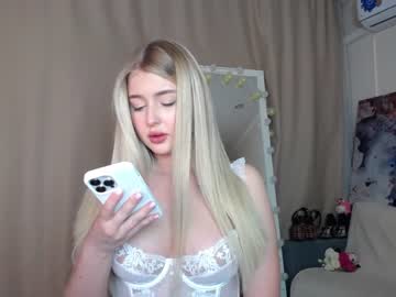 webcam girl cute18cute today image #1830550