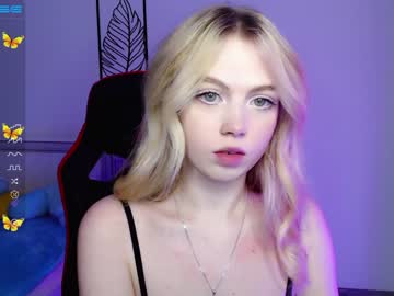 webcam girl small_blondee today image #3762515