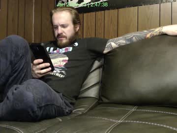 webcam couple petiteandpete today image #3565953