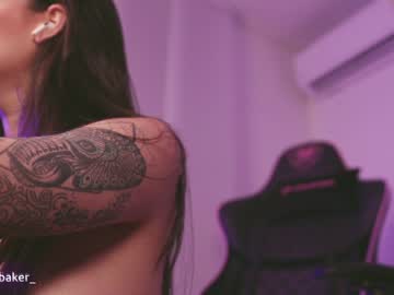 webcam girl gia_baker today image #1239052