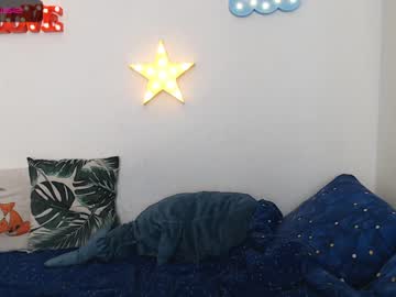 webcam girl ellywilson today image #652341