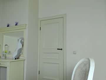 webcam girl eleonora_linn today image #2713537