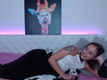 webcam girl holihurricane today image #1614308