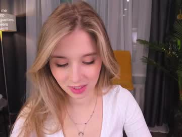 webcam girl milablush today image #3497828