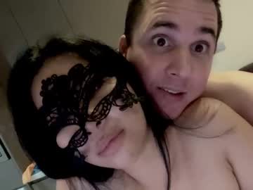 webcam couple mister_robot_th today image #1284521