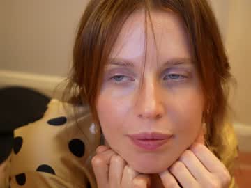 webcam girl ellaa91 today image #3109662