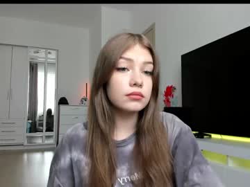 webcam girl milana_j today image #2743148