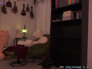 webcam girl evelynpiers today image #3543042