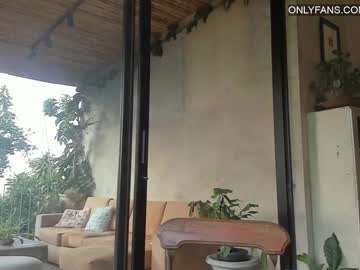 webcam girl n_o_v_a today image #3606304
