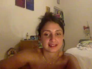 webcam girl tomboyskank today image #3460243