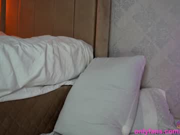 webcam girl lillieonyx today image #2605254