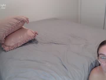 webcam girl maree_eee today image #976167