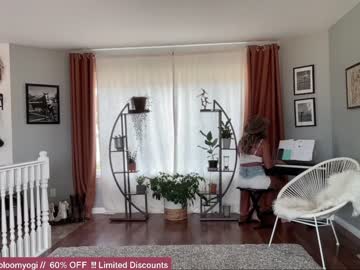 webcam girl bloomyogi today image #2581341