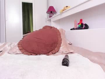 webcam girl naughtygirl555 today image #122791