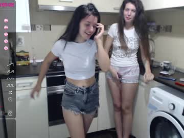 webcam couple maya_and_guests today image #1930838