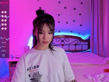 webcam girl aisneon today image #1529527