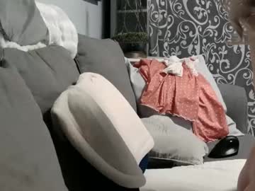 webcam girl s_mailleee today image #3879784