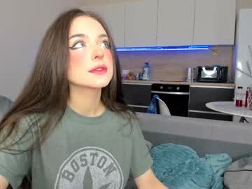 webcam girl girl_of_yourdreams today image #2325920
