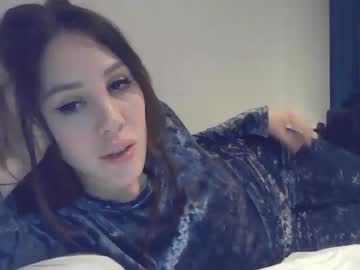 webcam girl kittyfrance today image #3047894