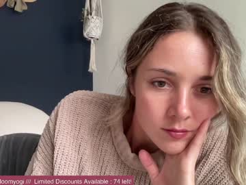 webcam girl bloomyogi today image #1188173