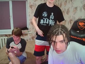 webcam man nikolas228 today image #1108877