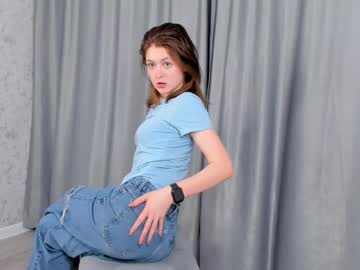 webcam girl katieedgington today image #4079479