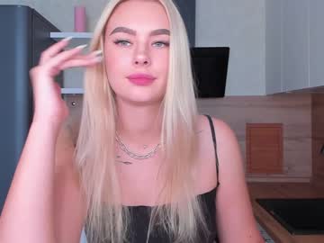 webcam girl 8a8y_nura today image #142495