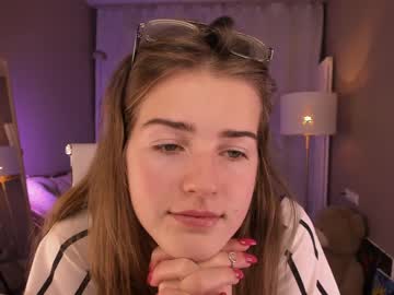 webcam girl zlata_luna today image #640289
