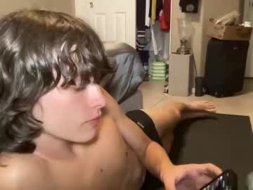 webcam man ethanbakerr today image #1568309