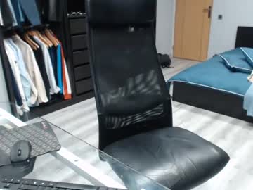 webcam man latino23bom today image #3653632