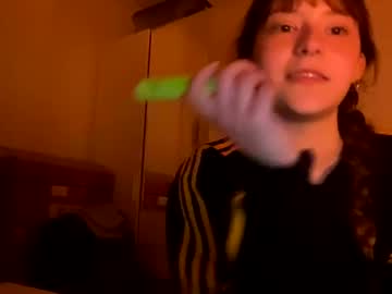 webcam girl biggestcatlover today image #3930499