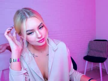webcam girl 8a8y_nura today image #1816360