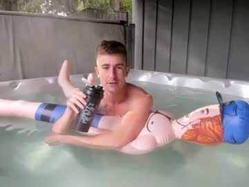 webcam couple ryanrailer today image #3075477