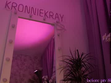 webcam girl kronniekray today image #1295020