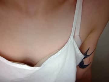 webcam girl shypetals today image #1087307