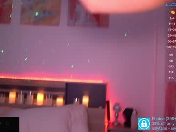 webcam girl sweetkira555 today image #1369453