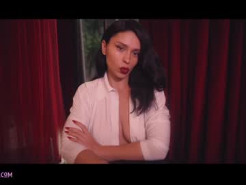 webcam girl lucieoude_ today image #1203555