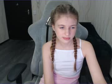 webcam girl kylie_mine today image #2815772