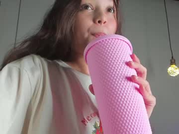 webcam girl urlittlegirl_ today image #3373409
