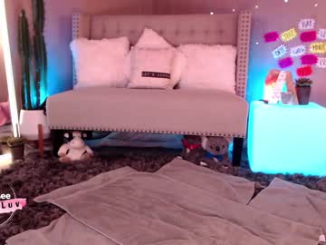 webcam girl aubrilee today image #2231359