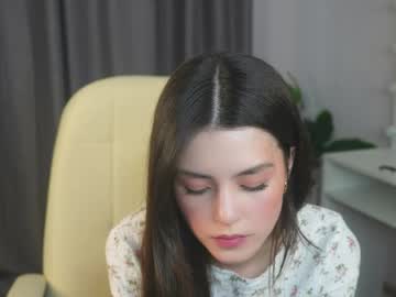 webcam girl lucky_forme today image #4075323