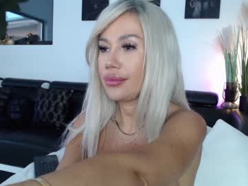 webcam girl marrylouanne today image #2533645