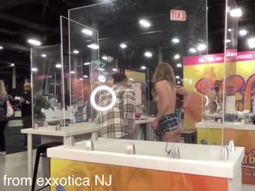 webcam girl kittycat1111 today image #318646