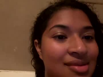 webcam girl chilltime1994 today image #2088010