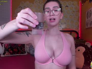 webcam girl daydreamur_gurl today image #1118856