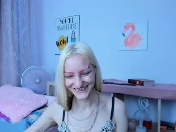 webcam girl erika__lodge today image #2263178